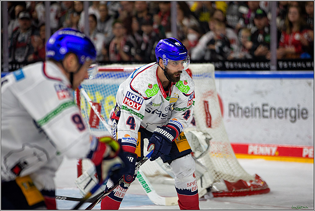 PENNY DEL; Koelner Haie- Eisbaeren Berlin; Koeln, 16.10.2022